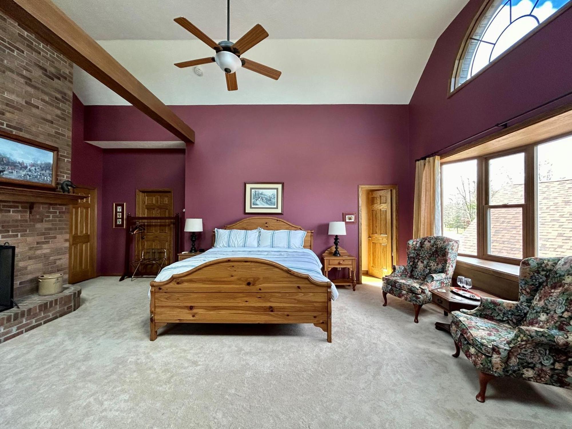 Warner-Concord Farms Bed & Breakfast Geneva エクステリア 写真